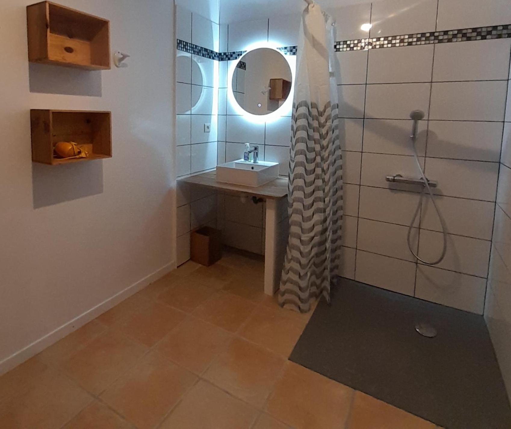 Du Vert & Du Bon Air - Linge Maison Inclus - Parking Prive Gratuit - Centre Ville Bergerac 10Mn - Domaine Bellevue Cottage En Perigord Lembras Kültér fotó